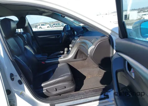 2010 Acura Tl 3.5 from USA, damaged, VIN 19UUA8F55AA011489